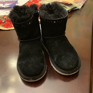Toddler Size 10 girls black ugg boots
